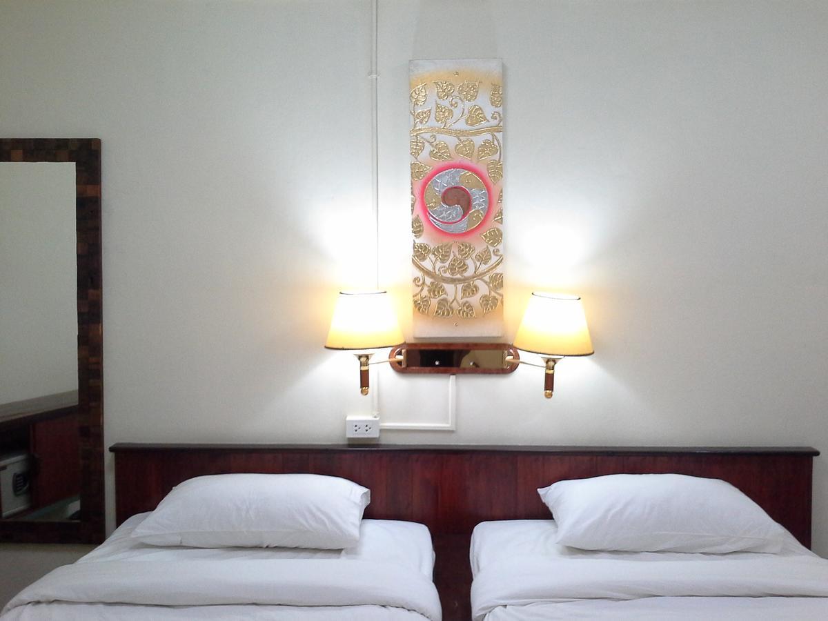 בנגקוק Bc Guesthouse Banglamphu מראה חיצוני תמונה